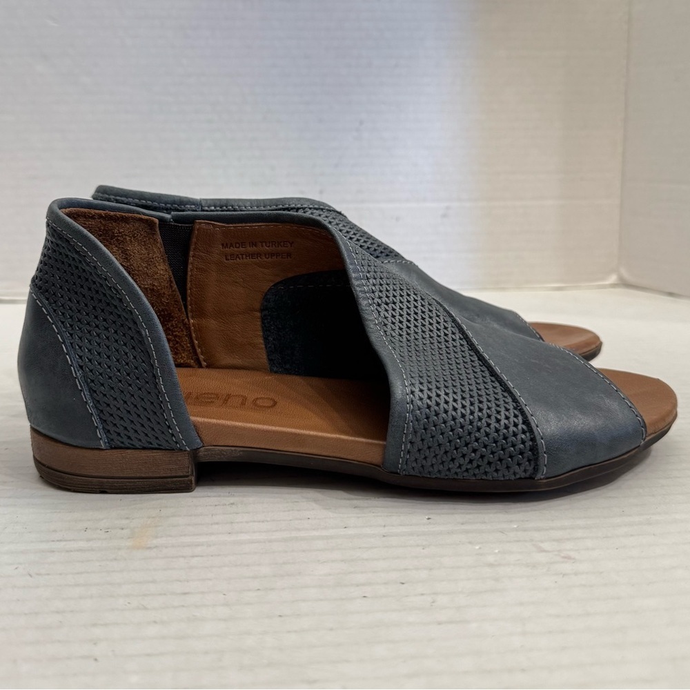 Bueno Tahiti Gray Sandals Shoes Leather 36 US 6 Comfort Slip-on Casual Bohemian